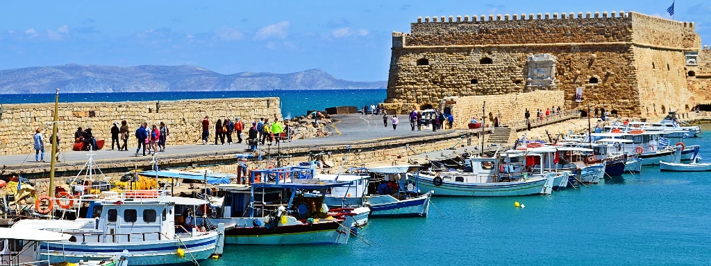 Wenecka forteca i port w Heraklion